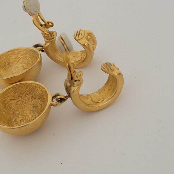 Vintage Givenchy Drop Gold Tone Clip on Earrings Round Glam Statment Logo Retro - Picture 5 of 11